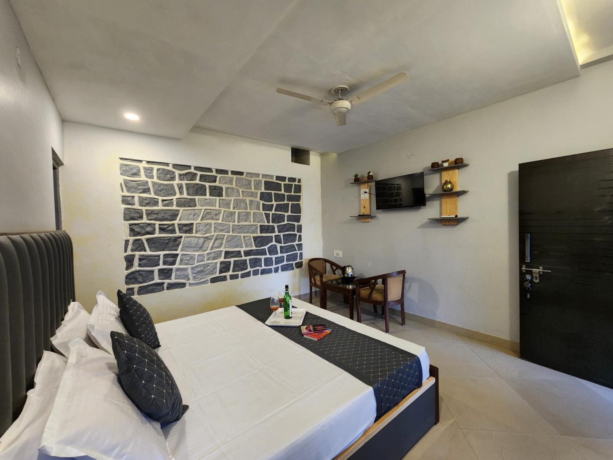 Pine Valley Resort Kasauli Dış mekan fotoğraf