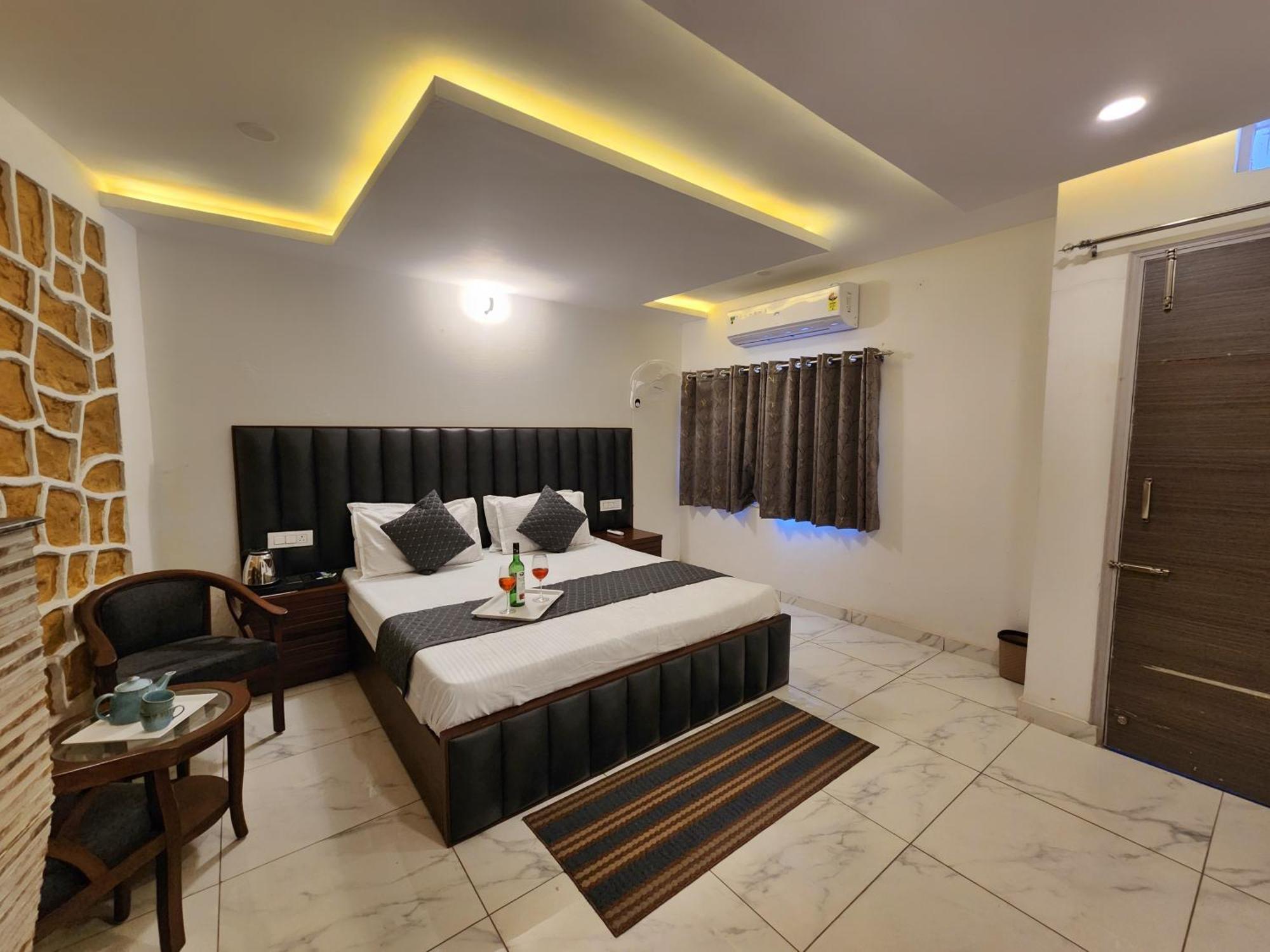 Pine Valley Resort Kasauli Dış mekan fotoğraf