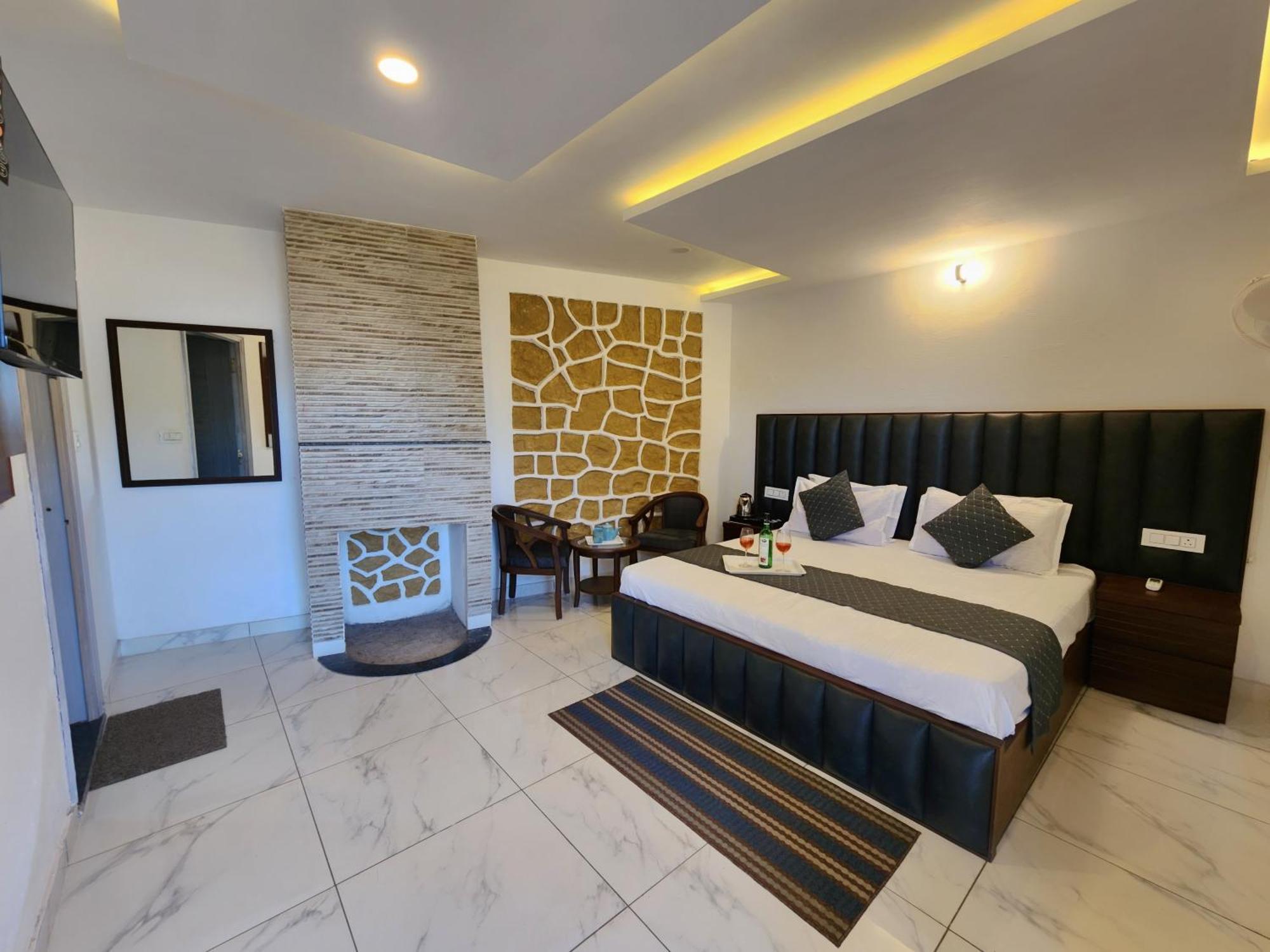 Pine Valley Resort Kasauli Dış mekan fotoğraf
